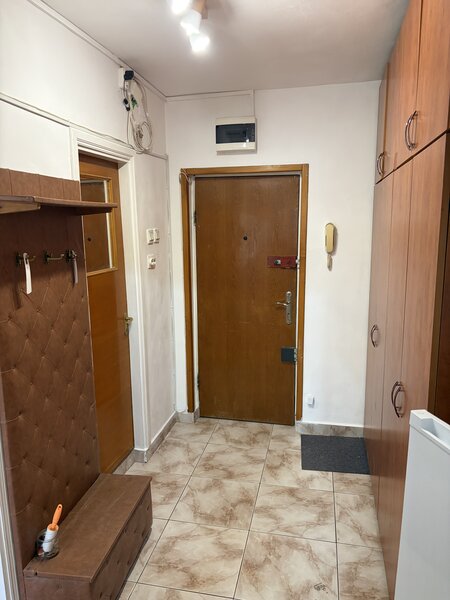 Tineretului, la 5 minute distanta de metrou,